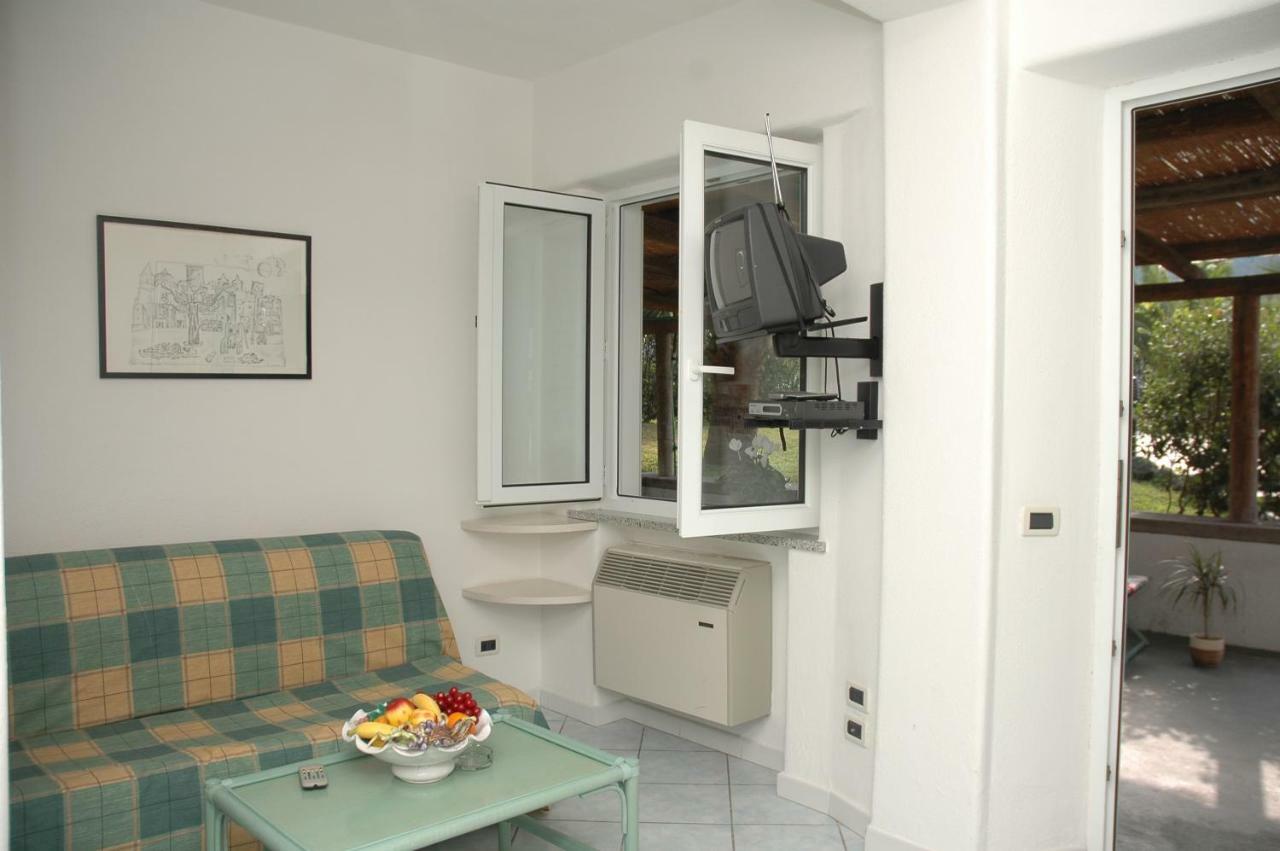 Villa Al Mare - Famiglia Calise Форио Экстерьер фото
